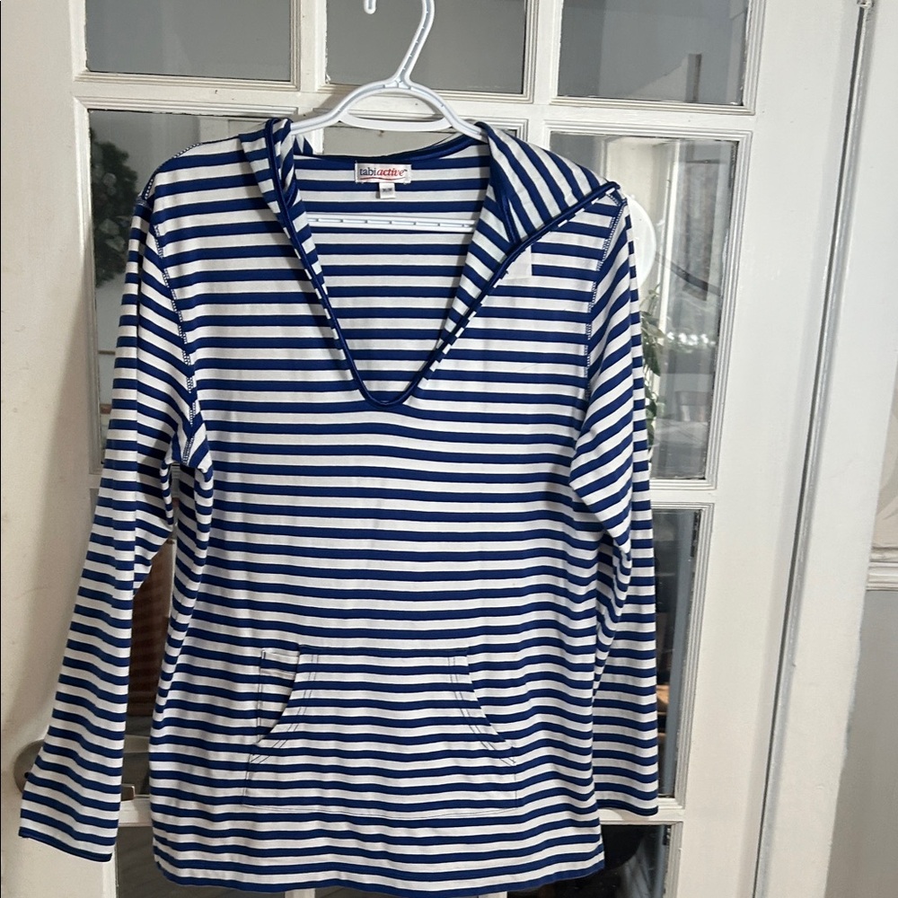 W48.    Striped Hooded Pullover - Navy & White